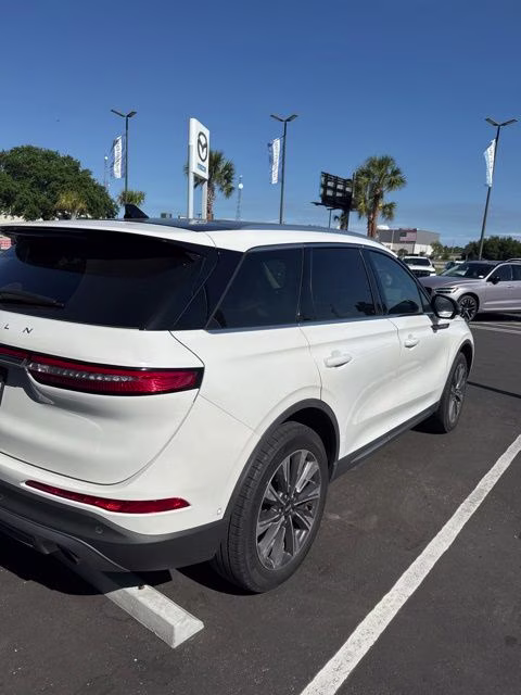 2020 White Lincoln Corsair Reserve AWD SUV