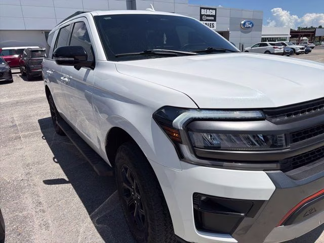 2023 White Metallic Ford Expedition Timberline 4X4 SUV