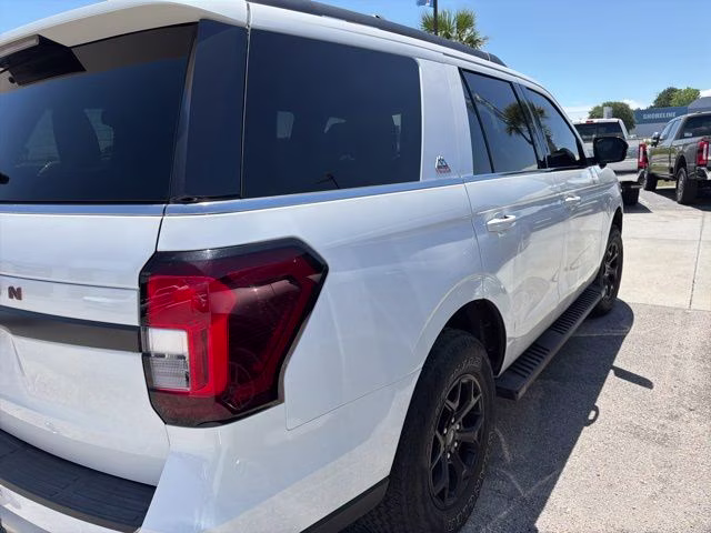 2023 White Metallic Ford Expedition Timberline 4X4 SUV
