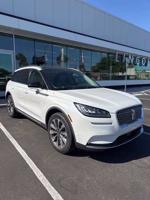 2020 White Lincoln Corsair Reserve AWD SUV