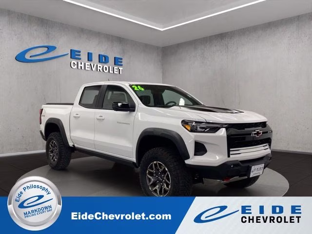 2026 Chevrolet Colorado ZR2 4WD's photo