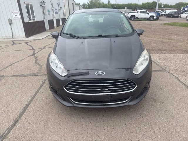 2015 Gray Ford Fiesta Titanium FWD Hatchback