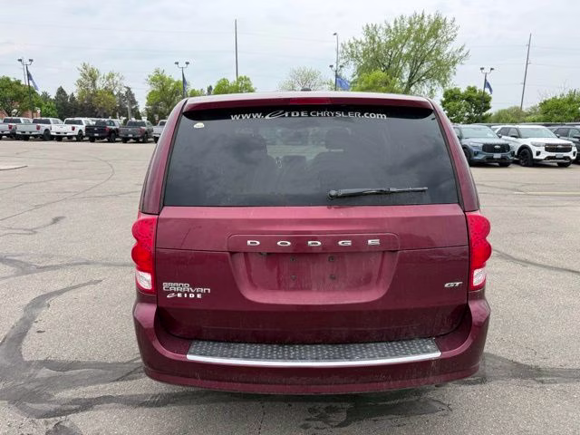 2017 Octane Red Pearlcoat Dodge Grand Caravan GT FWD Van