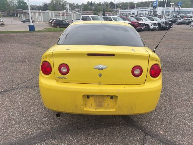 2005 Rally Yellow Chevrolet Cobalt Base FWD Coupe