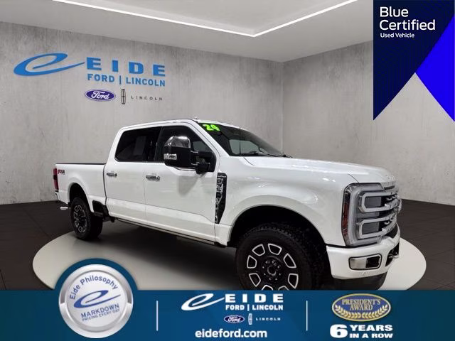 2024 Star White Metallic Tri-Coat Ford Super Duty F-350 SRW Platinum 4X4 Truck