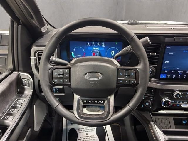 2024 Star White Metallic Tri-Coat Ford Super Duty F-350 SRW Platinum 4X4 Truck