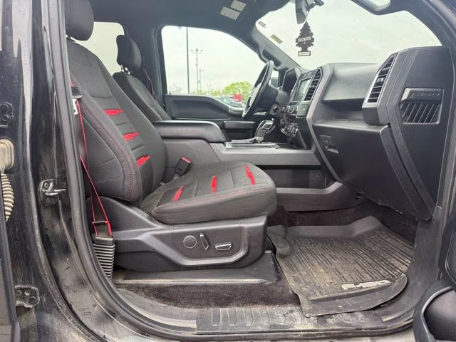 2016 Black Ford F-150 XLT 4X4 Truck