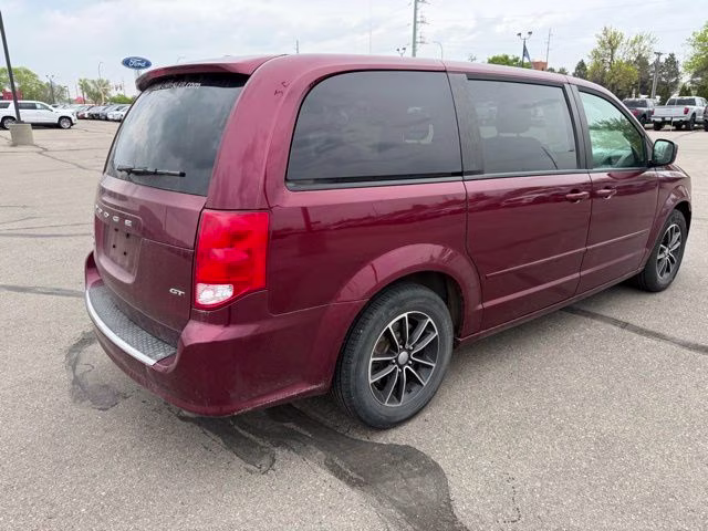 2017 Octane Red Pearlcoat Dodge Grand Caravan GT FWD Van