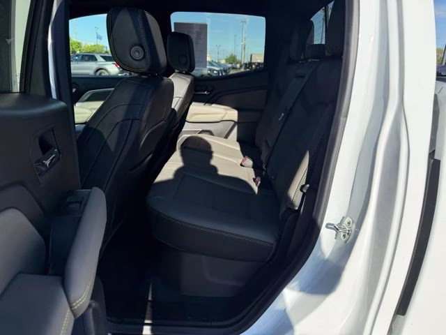 2026 Summit White Chevrolet Colorado ZR2 4X4 Truck