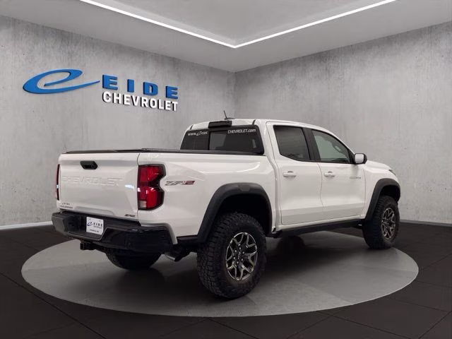 2026 Summit White Chevrolet Colorado ZR2 4X4 Truck