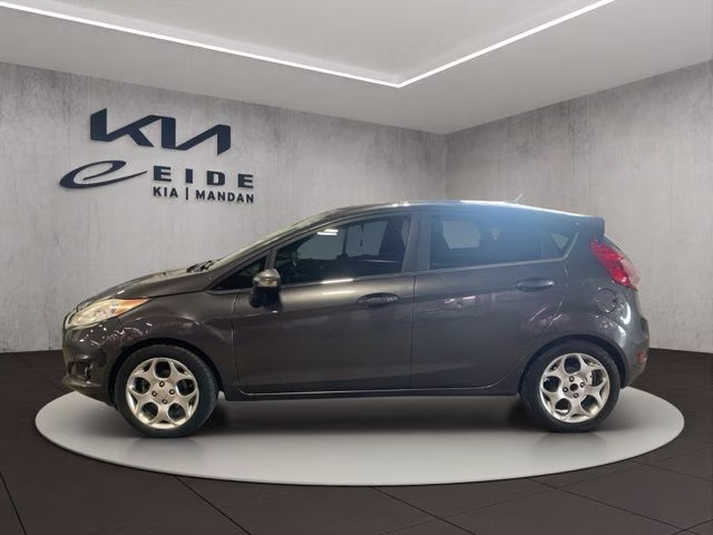 2015 Magnetic Ford Fiesta Titanium FWD Hatchback