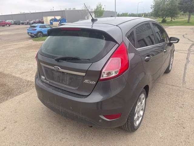2015 Gray Ford Fiesta Titanium FWD Hatchback