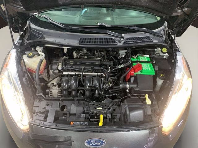 2015 Magnetic Ford Fiesta Titanium FWD Hatchback