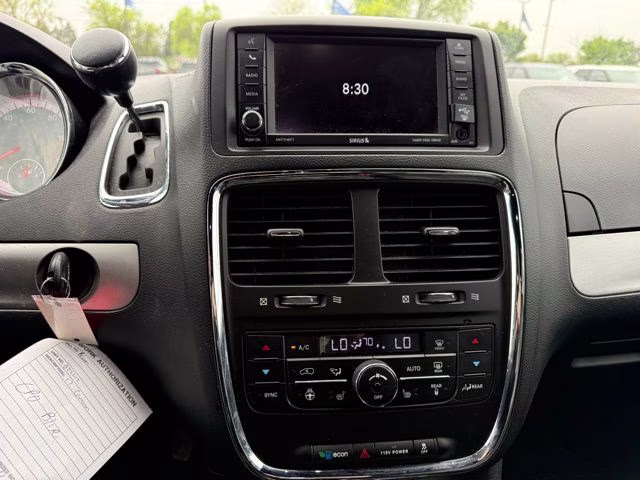 2017 Octane Red Pearlcoat Dodge Grand Caravan GT FWD Van