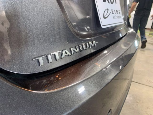 2015 Magnetic Ford Fiesta Titanium FWD Hatchback