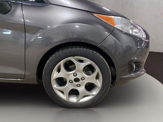 2015 Magnetic Ford Fiesta Titanium FWD Hatchback