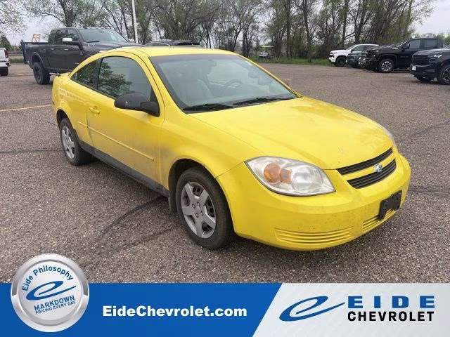 2005 Rally Yellow Chevrolet Cobalt Base FWD Coupe