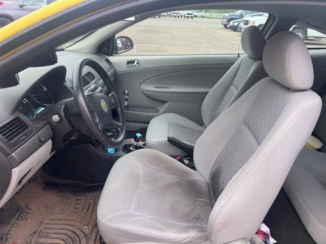 2005 Rally Yellow Chevrolet Cobalt Base FWD Coupe