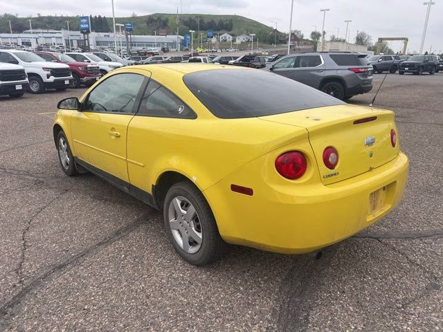 2005 Rally Yellow Chevrolet Cobalt Base FWD Coupe