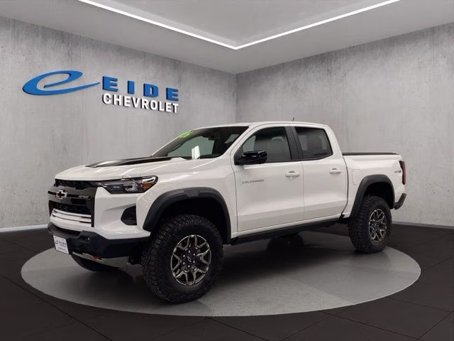 2026 Summit White Chevrolet Colorado ZR2 4X4 Truck