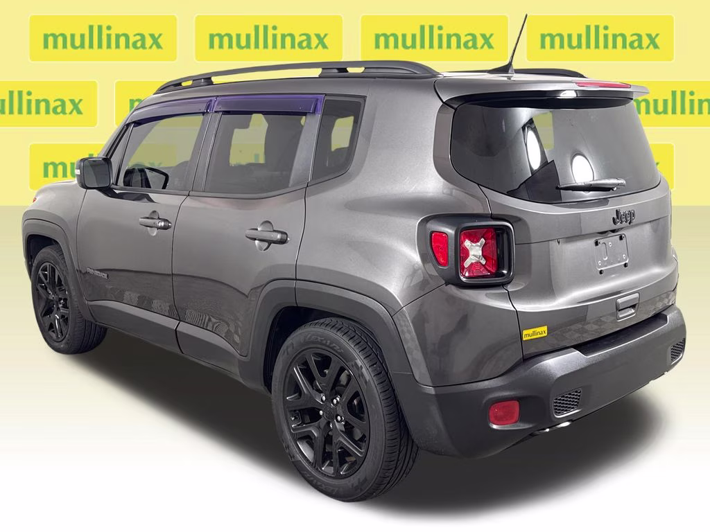 2018 Granite Crystal Metallic Clearcoat Jeep Renegade Latitude FWD SUV