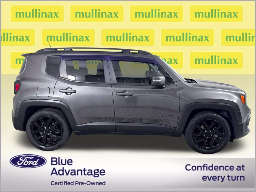 2018 Granite Crystal Metallic Clearcoat Jeep Renegade Latitude FWD SUV