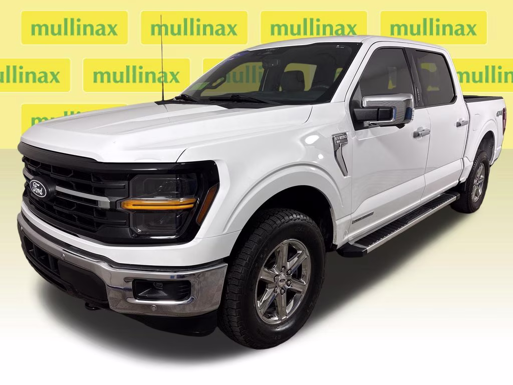 2024 Oxford White Ford F-150 XLT 4X4 Truck