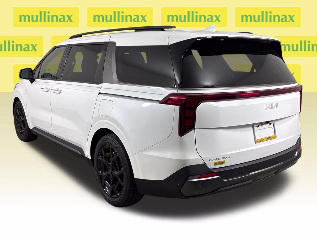 2025 Snow White Pearl Kia Carnival SX FWD Van