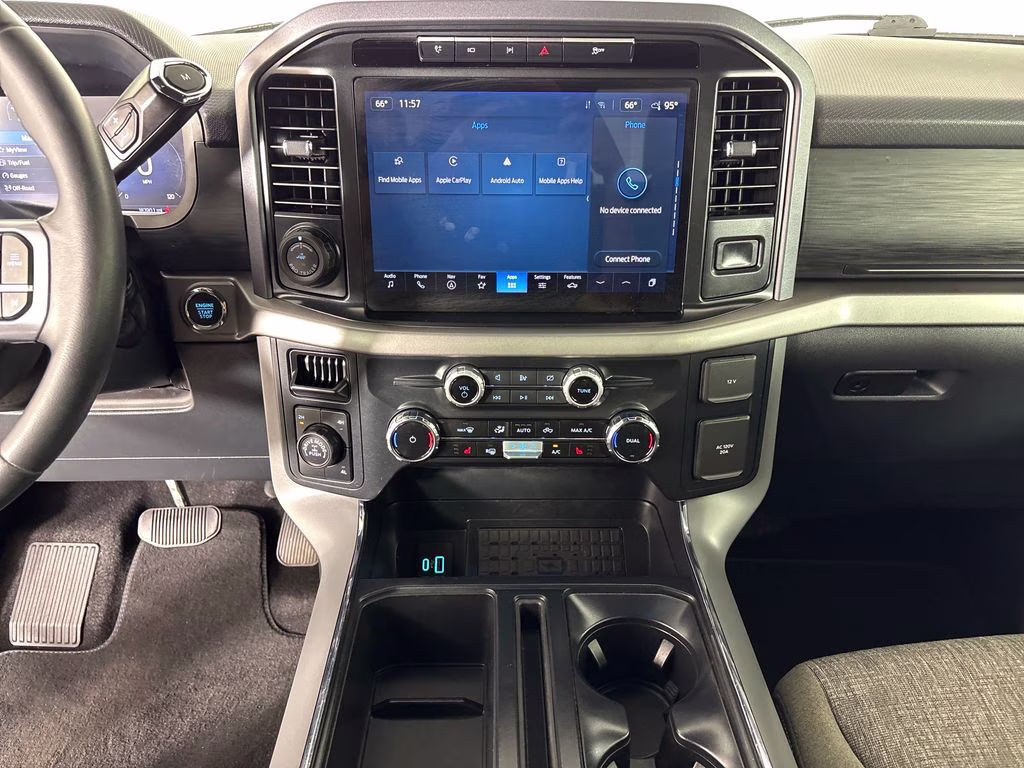 2024 Oxford White Ford F-150 XLT 4X4 Truck
