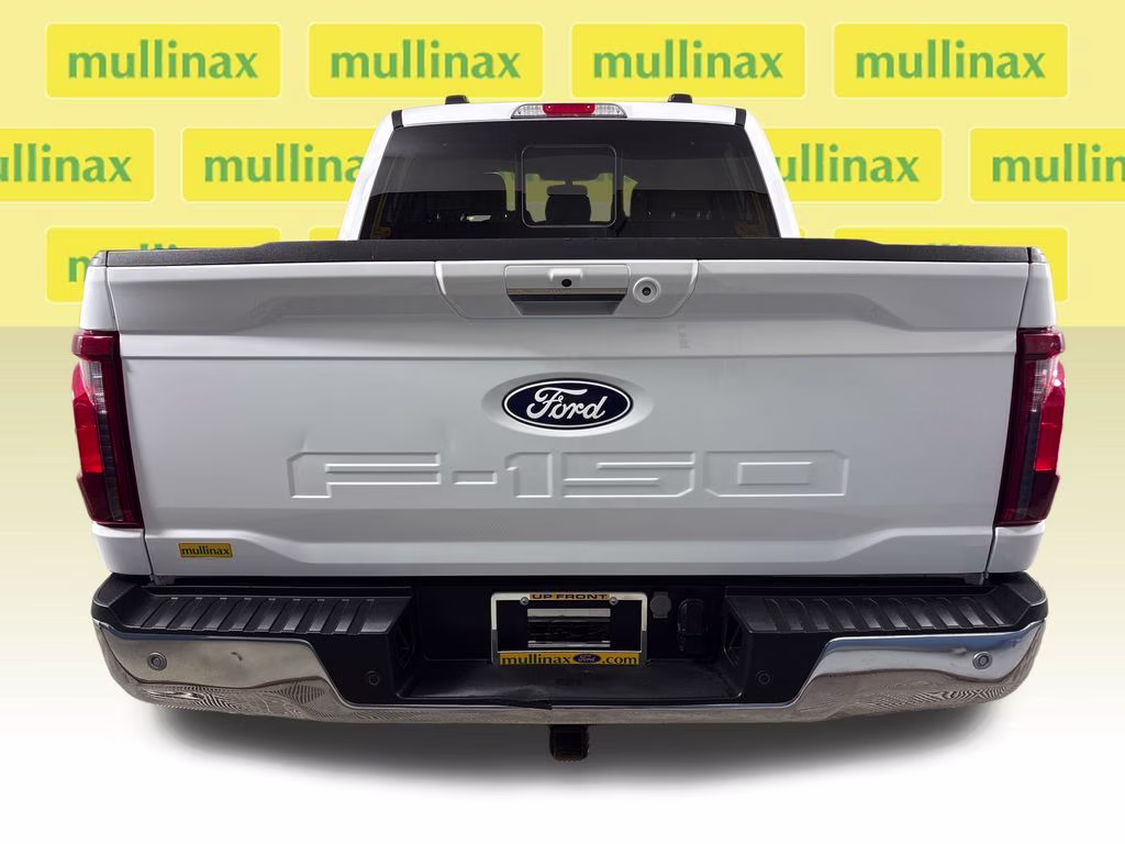 2024 Oxford White Ford F-150 XLT 4X4 Truck