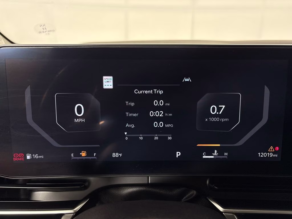 2025 Snow White Pearl Kia Carnival SX FWD Van