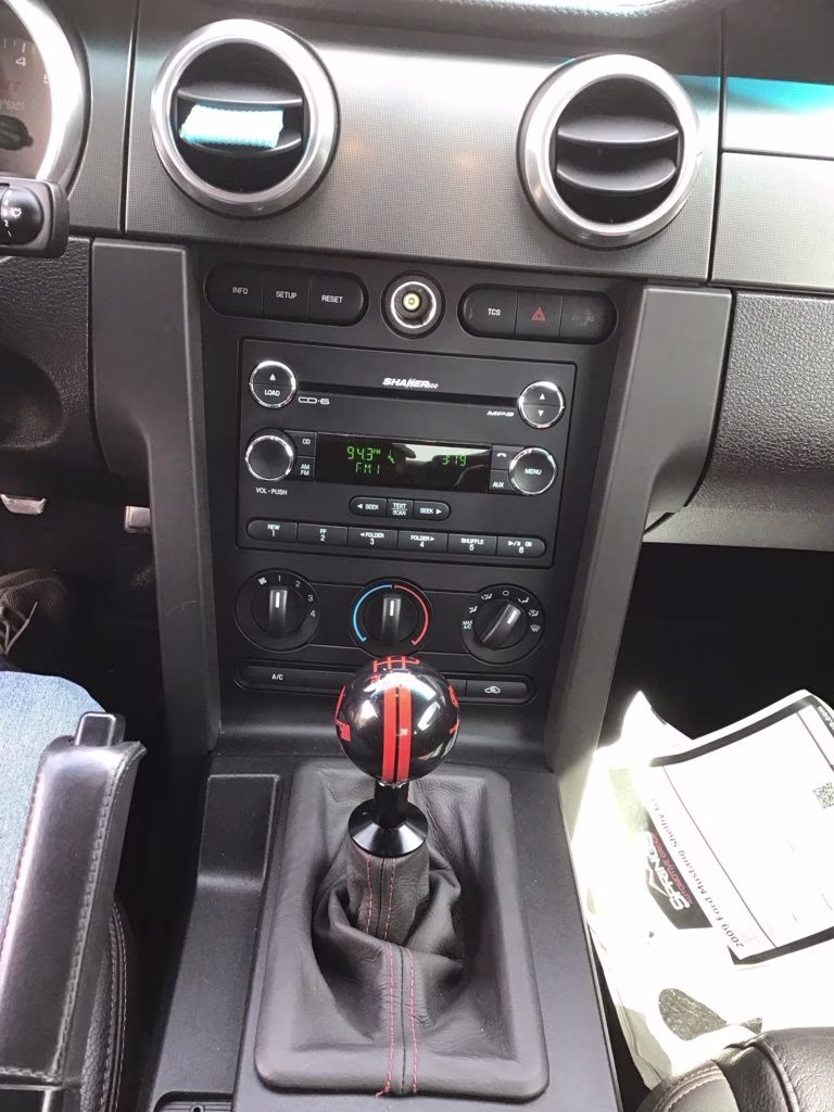 2009 Black Ford Mustang Shelby GT500 RWD Coupe
