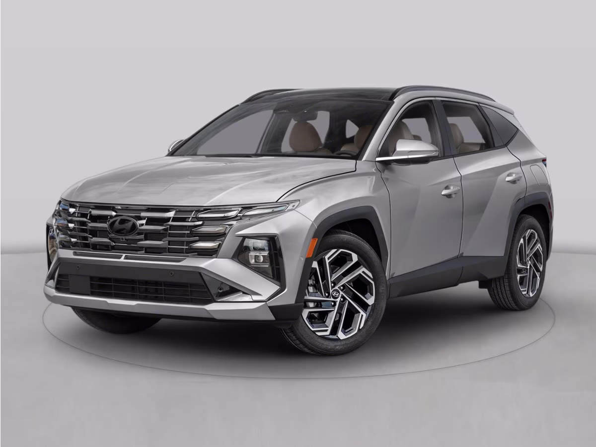 2025 Shimmering Silver Hyundai Tucson SE FWD SUV