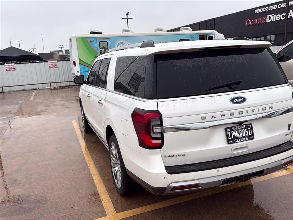 2023 Star White Metallic Tri-Coat Ford Expedition Max Limited 4X4 SUV