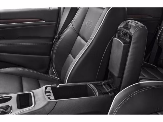 2015 Brilliant Black Crystal Pearlcoat Jeep Grand Cherokee Overland RWD SUV