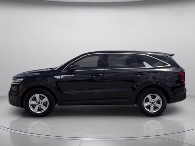 2022 Ebony Black Kia Sorento LX FWD SUV