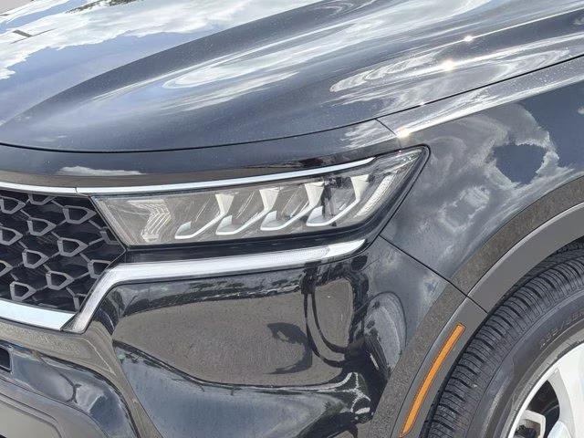 2022 Ebony Black Kia Sorento LX FWD SUV