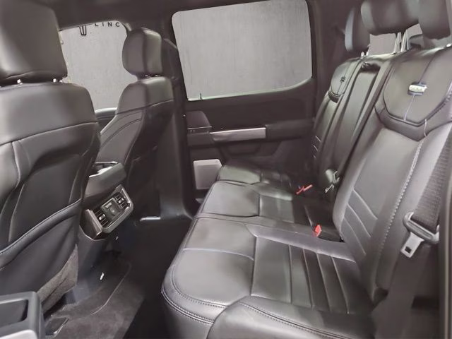 2026 Agate Black Metallic Ford Super Duty F-450 DRW Platinum 4X4 Truck