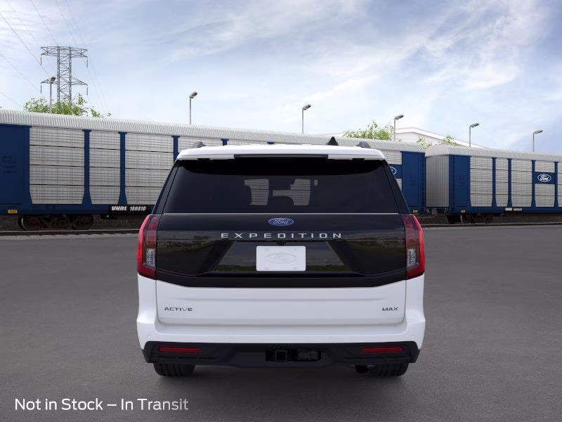2026 Star White Metallic Tri-Coat Ford Expedition Max Active 4X4 SUV