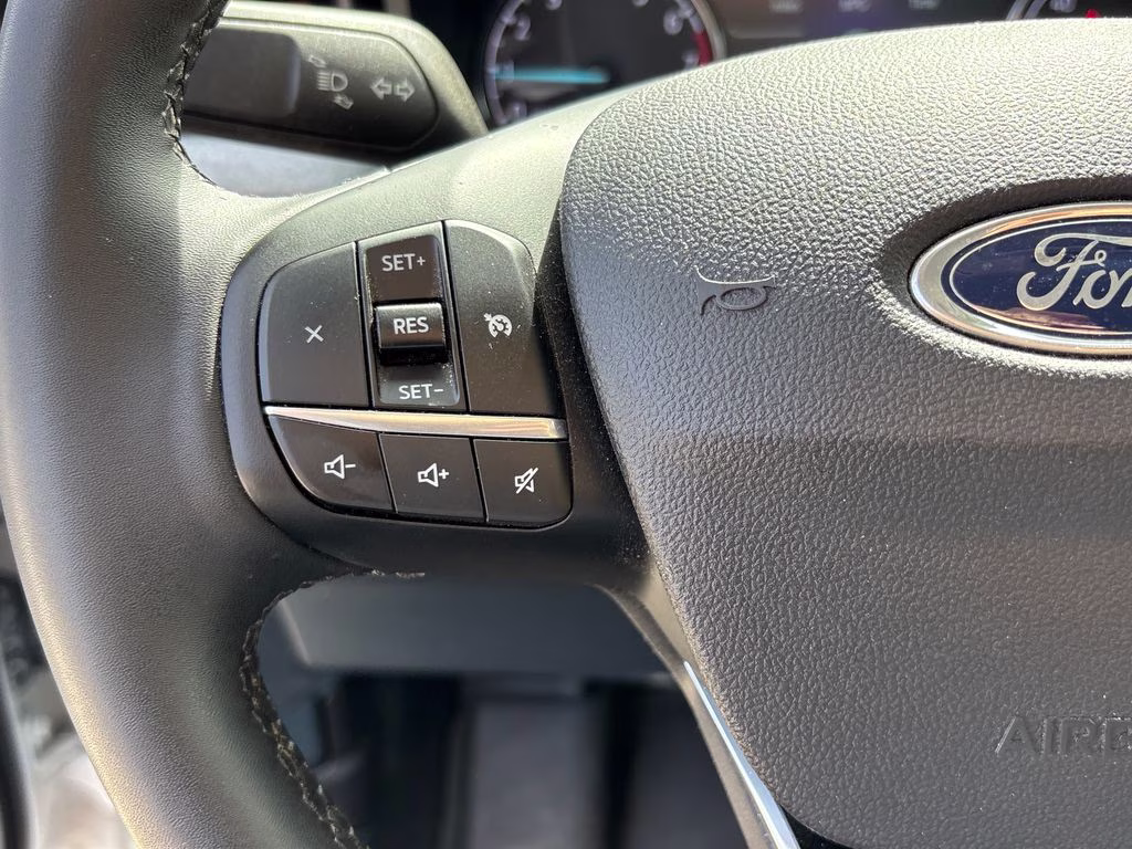 2023 Oxford White Ford Maverick XLT AWD Truck