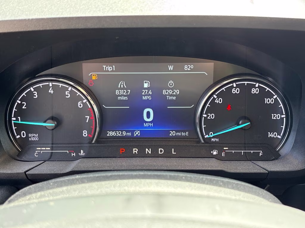 2023 Oxford White Ford Maverick XLT AWD Truck