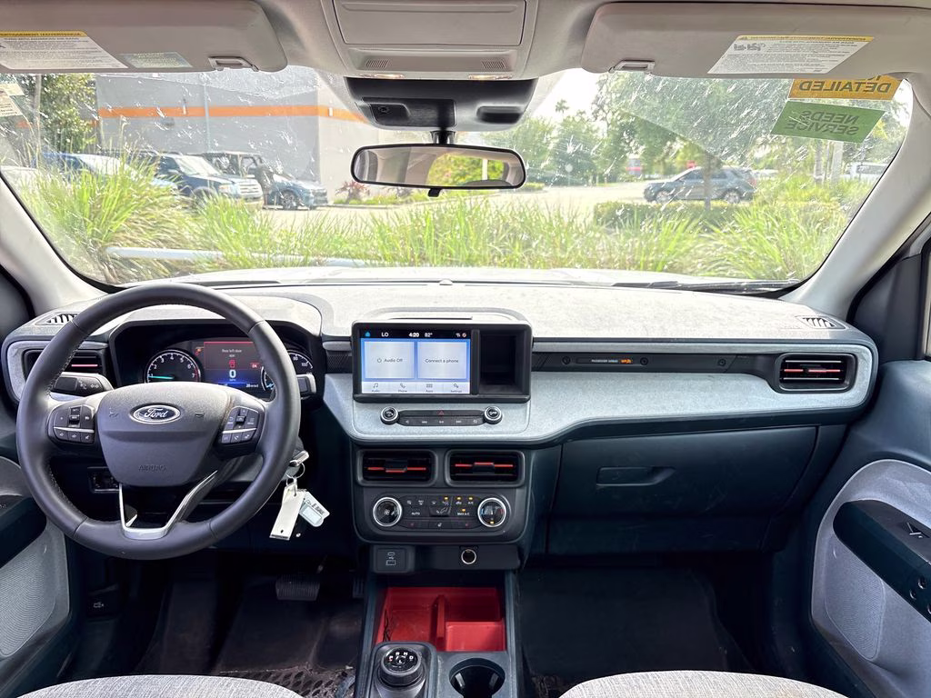 2023 Oxford White Ford Maverick XLT AWD Truck