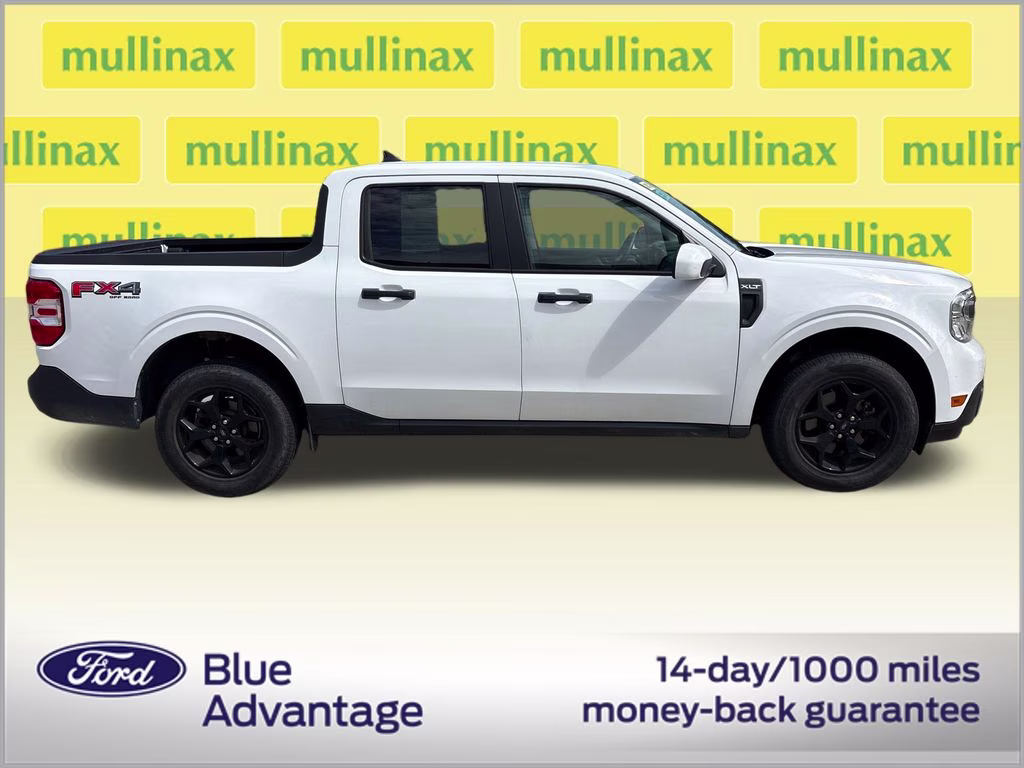 2023 Oxford White Ford Maverick XLT AWD Truck