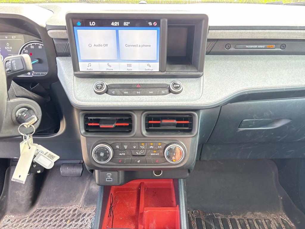 2023 Oxford White Ford Maverick XLT AWD Truck