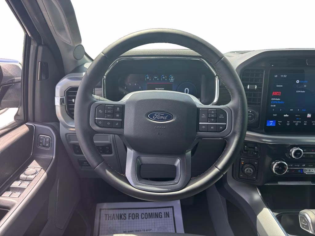 2025 White Metallic Ford F-150 Lariat 4X4 Truck