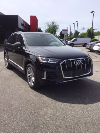 2022 Black Audi Q7 55 Premium Plus AWD SUV