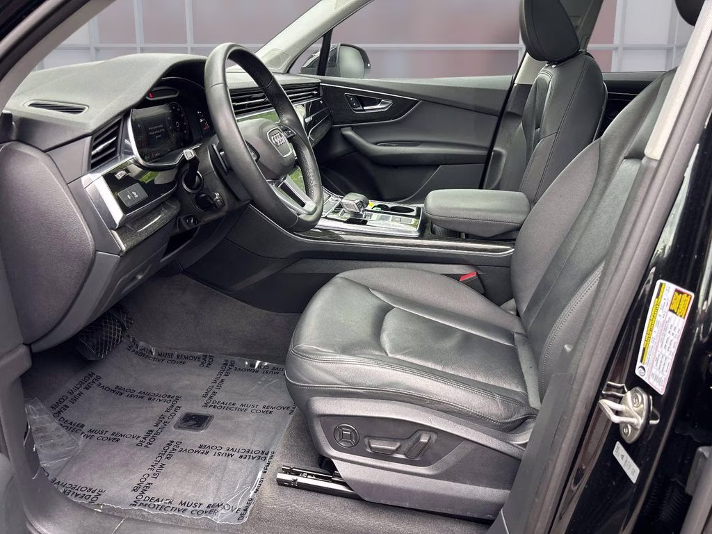 2022 Black Audi Q7 55 Premium Plus AWD SUV