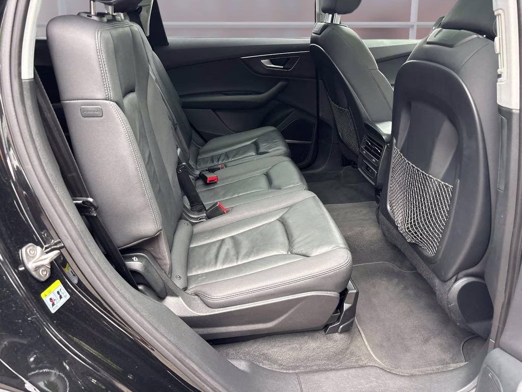 2022 Black Audi Q7 55 Premium Plus AWD SUV