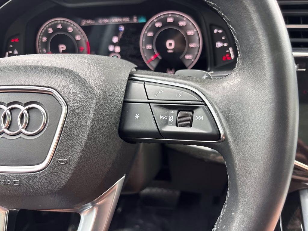 2022 Black Audi Q7 55 Premium Plus AWD SUV