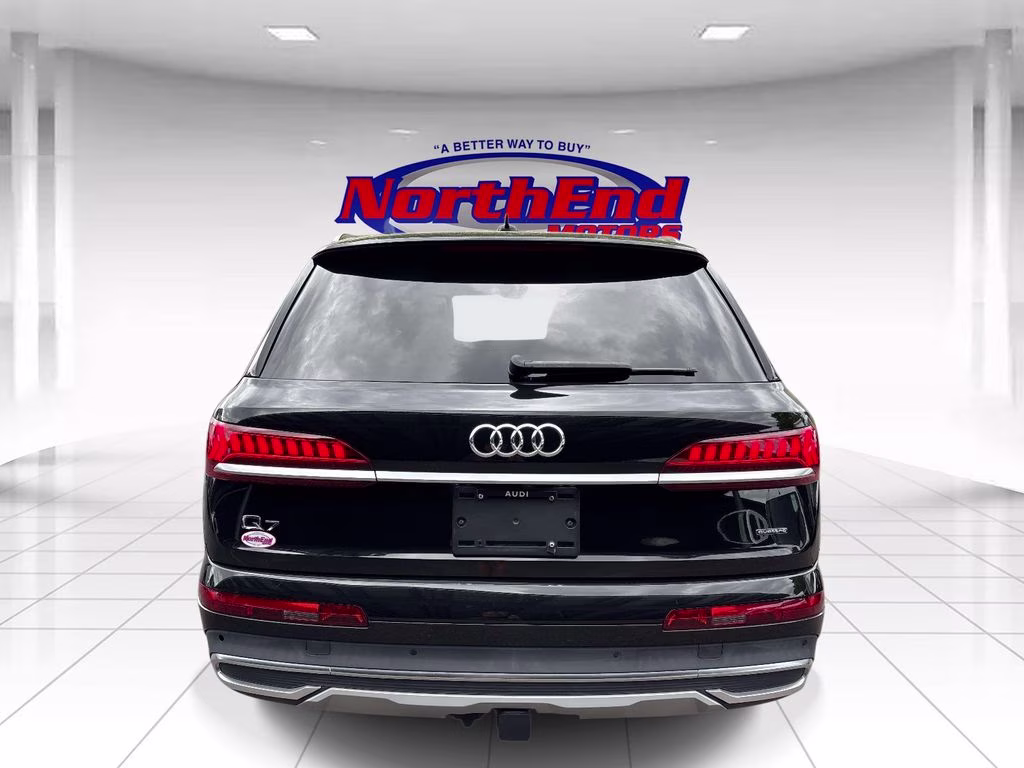 2022 Black Audi Q7 55 Premium Plus AWD SUV